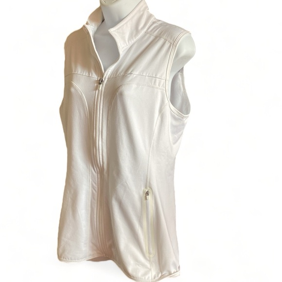 Fabletics Women's Sleeveless Zipper Front Vest Top - Picture 2 of 10